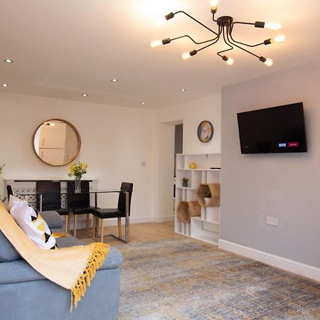Cityhost - Leeds Apartments Beeston Hill Buitenkant foto