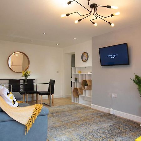 Cityhost - Leeds Apartments Beeston Hill Buitenkant foto