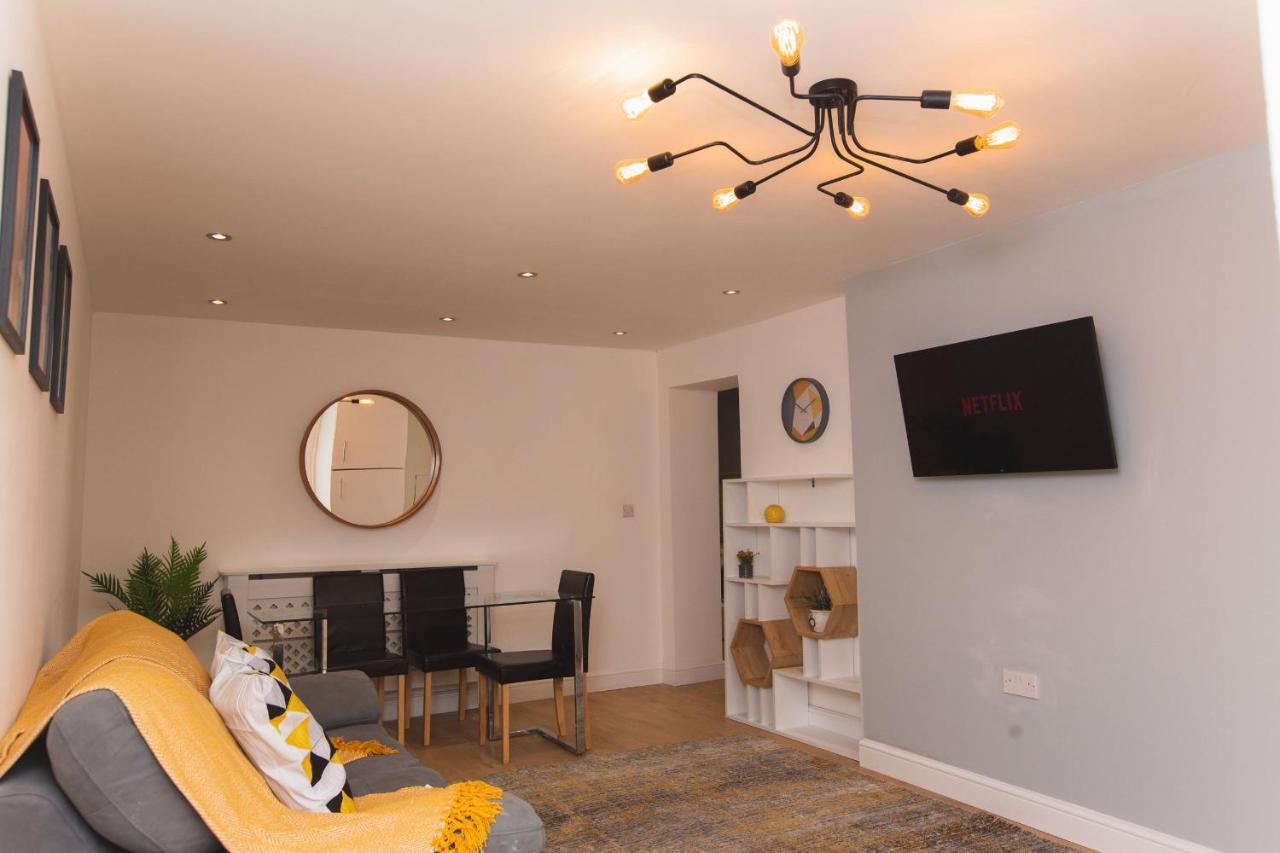 Cityhost - Leeds Apartments Beeston Hill Buitenkant foto