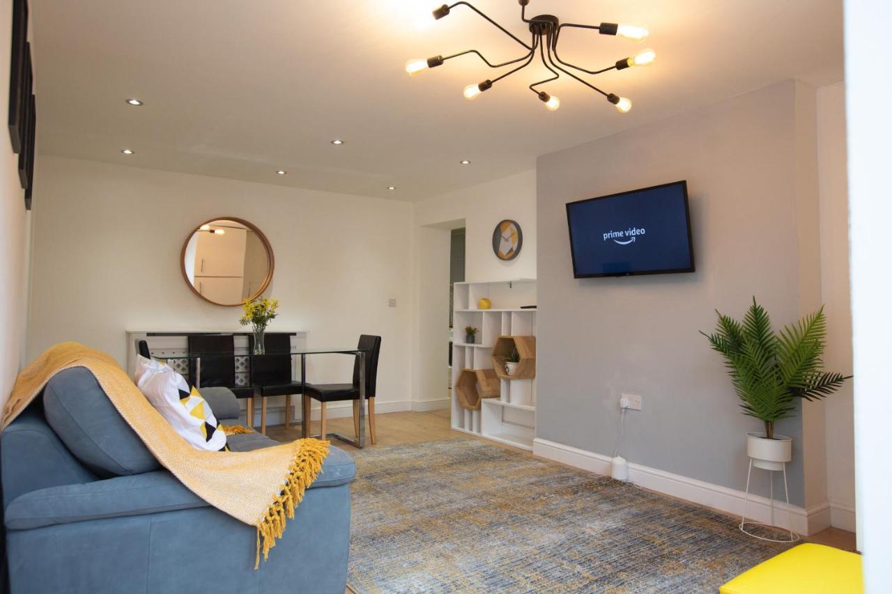 Cityhost - Leeds Apartments Beeston Hill Buitenkant foto
