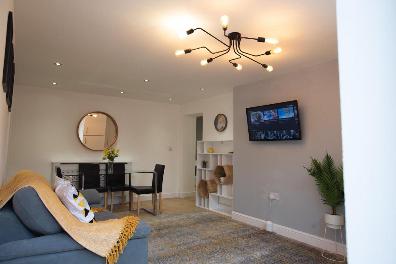 Cityhost - Leeds Apartments Beeston Hill Buitenkant foto