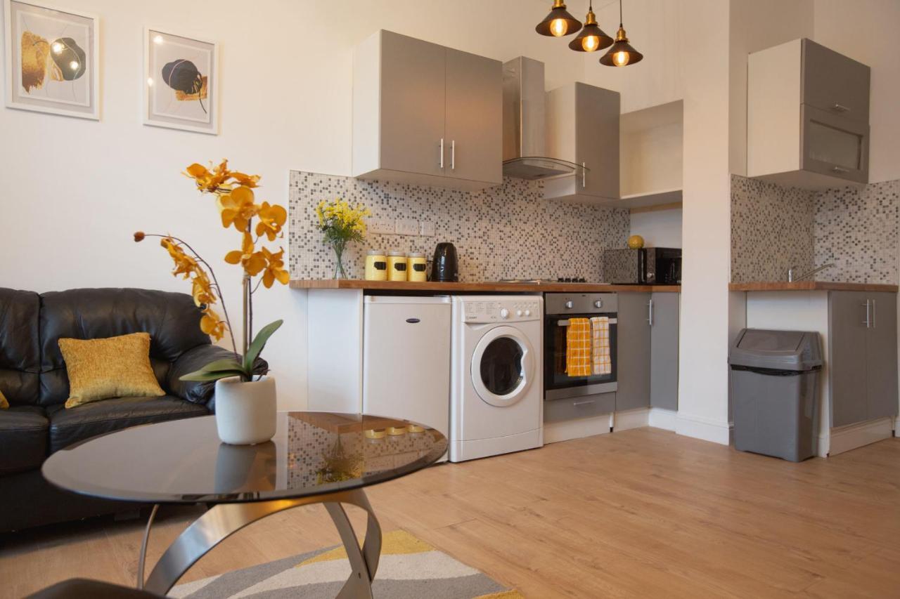 Cityhost - Leeds Apartments Beeston Hill Buitenkant foto