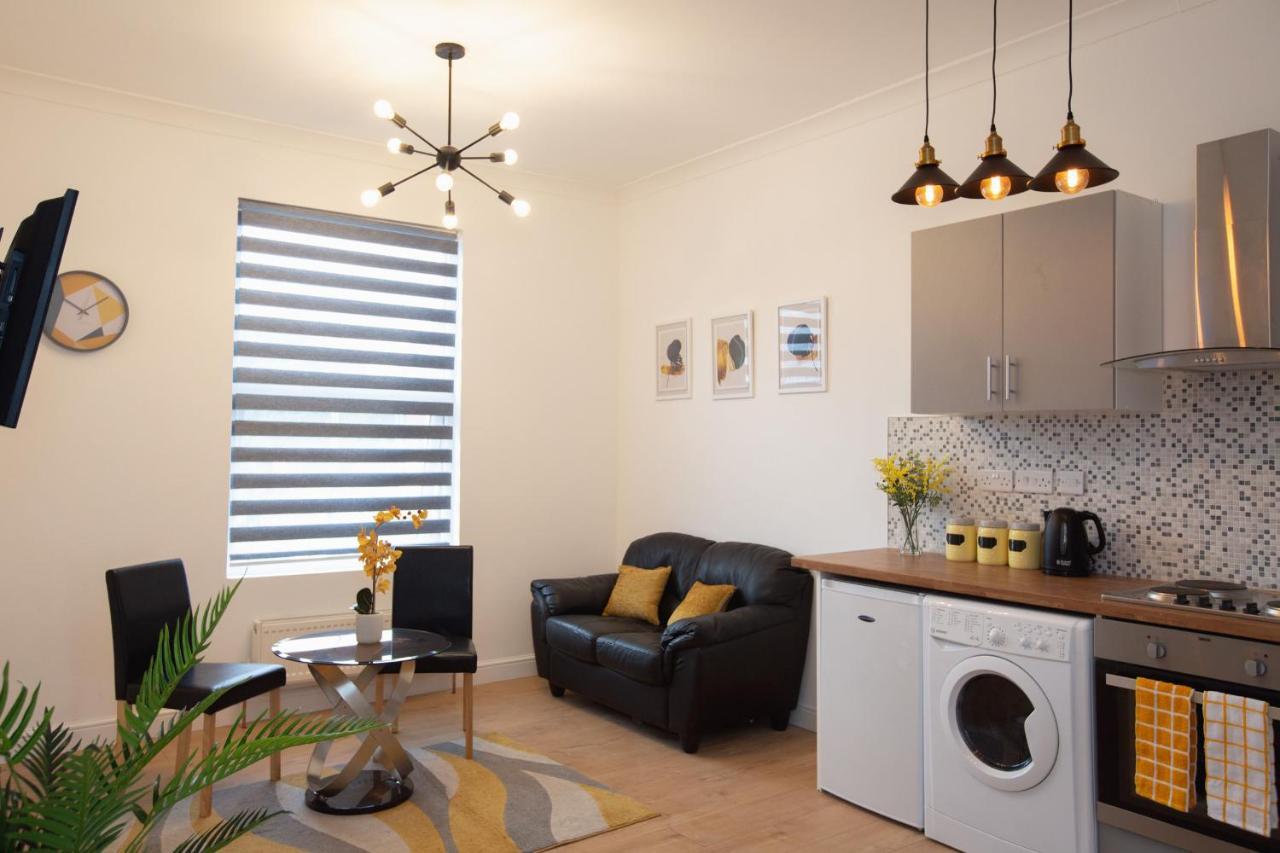 Cityhost - Leeds Apartments Beeston Hill Buitenkant foto